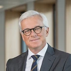Picture of Bertrand Dumazy